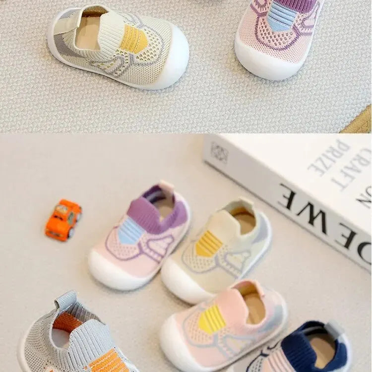 Sapatos de caminhada para bebês com sola macia e antiderrapantes