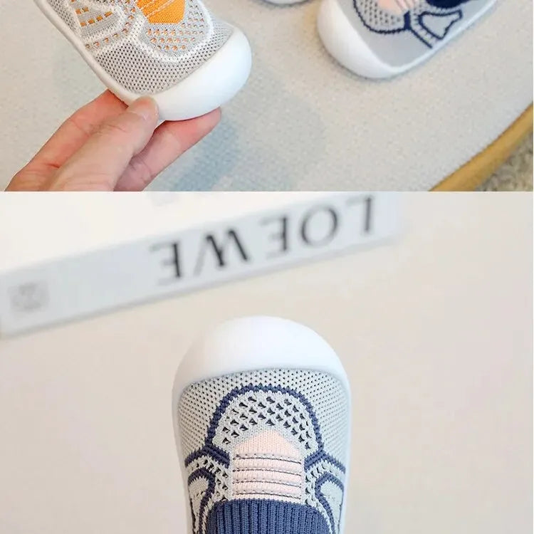 Sapatos de caminhada para bebês com sola macia e antiderrapantes